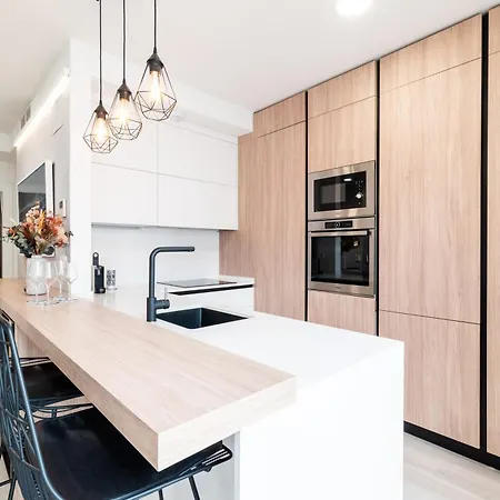 Wekey Homes, Angel Deluxe & Free Parking * Granada