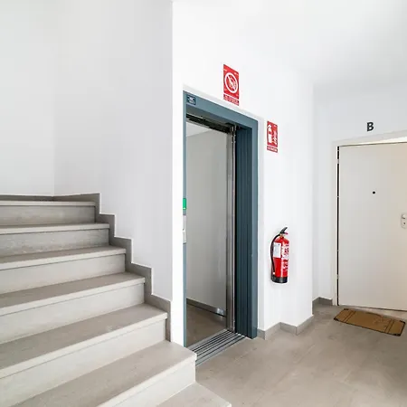 Wekey Homes, Angel Deluxe & Free Parking