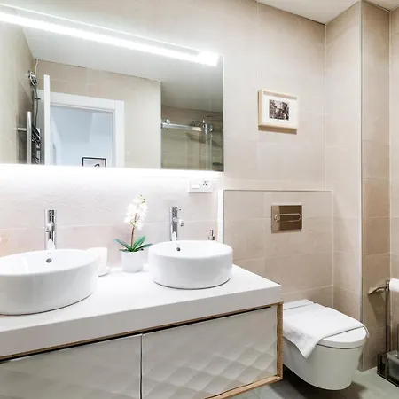 Wekey Homes, Angel Deluxe & Free Parking *