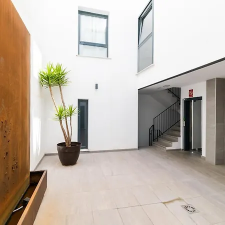 Wekey Homes, Angel Deluxe & Free Parking