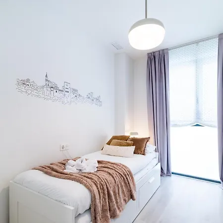 Apartment Wekey Homes, Angel Deluxe & Free Parking *
